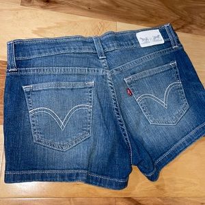 Levi’s jean shorts